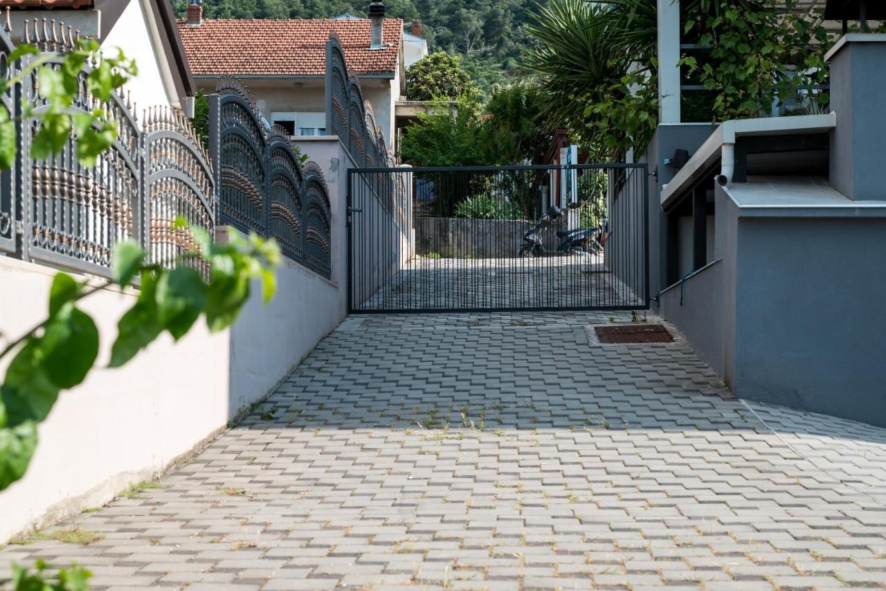 Vdl Apartments Trogir Eksteriør bilde
