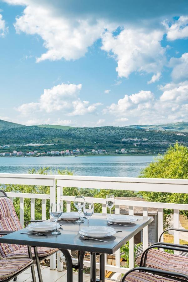 Vdl Apartments Trogir Eksteriør bilde